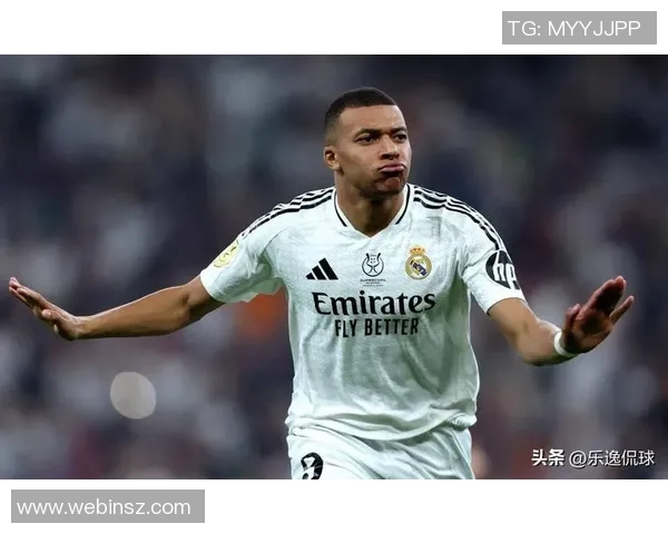 曼联官方宣布姆巴佩加盟，皇马努力挽留但终未能如愿