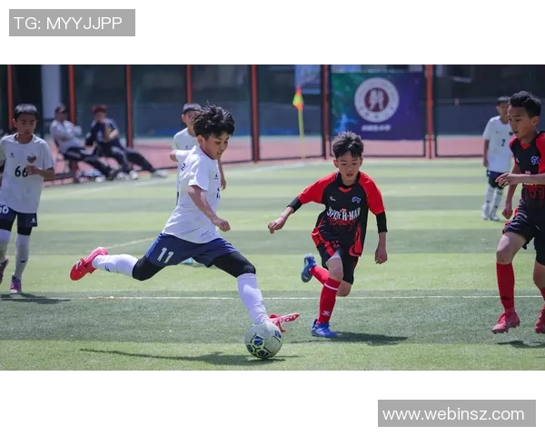 仁布县童年杯足球比赛精彩直播全程回顾与精彩瞬间分享