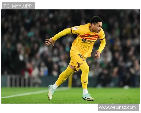 梅西领衔足球友谊赛直播精彩瞬间回顾与赛后分析 梅西领衔足球友谊赛直播精彩瞬间回顾与赛后分析